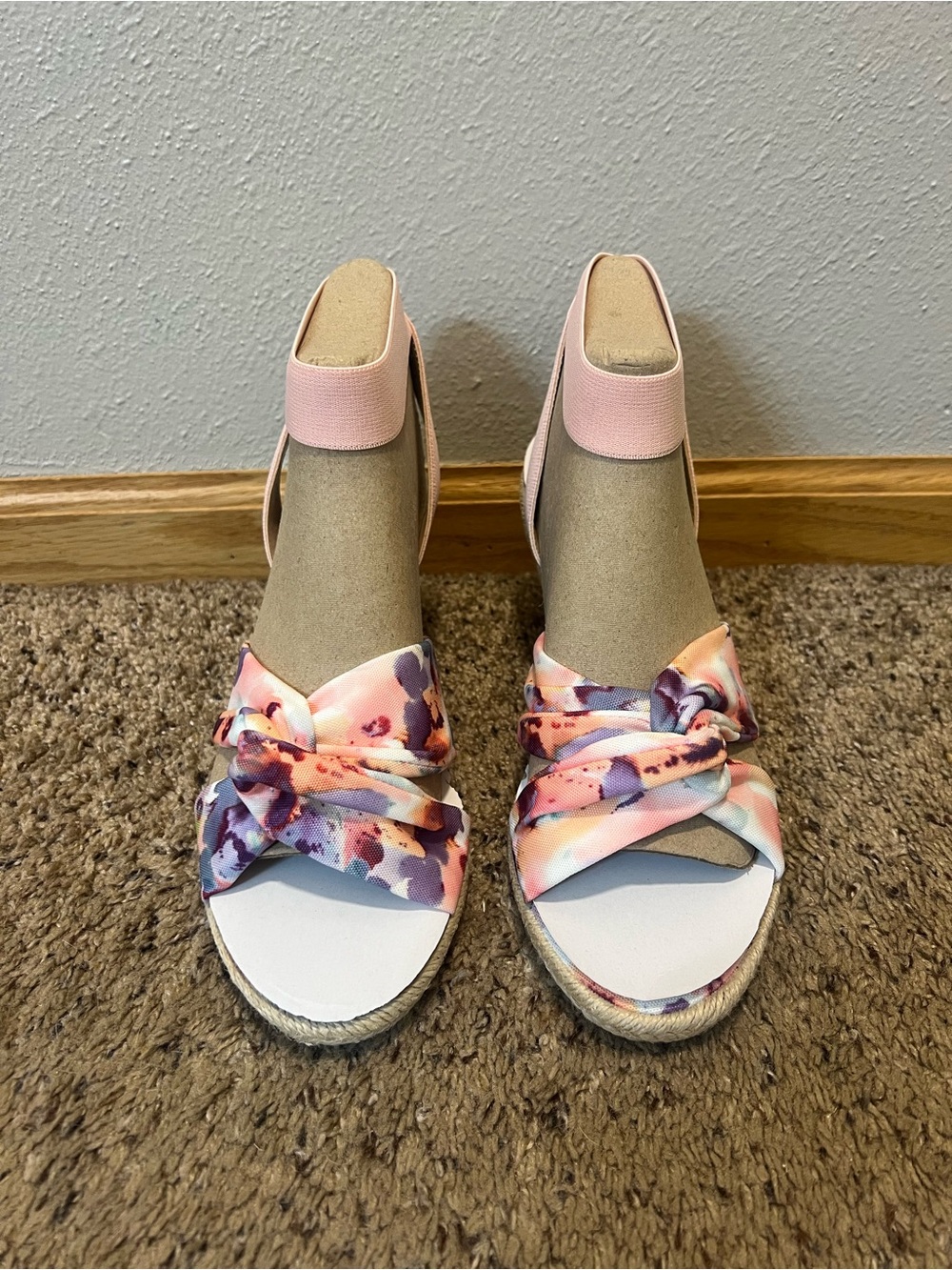 Bandolino Pink Floral Knot Espadrille Sandals